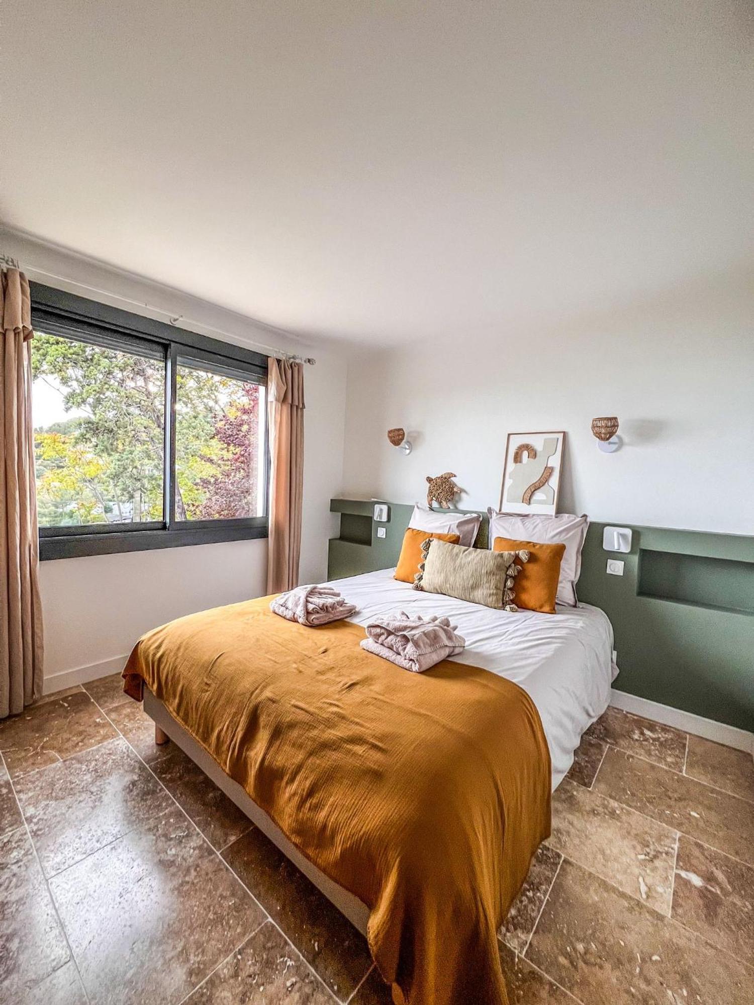 Les Tonnelles - Villa Saint-Clair Сет Екстер'єр фото